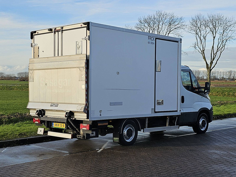 Iveco Daily 35S18 Koelwagen Laadklep - Хладилен бус: снимка 3 Iveco Daily 35S18 Koelwagen Laadklep - Хладилен бус: снимка 3
