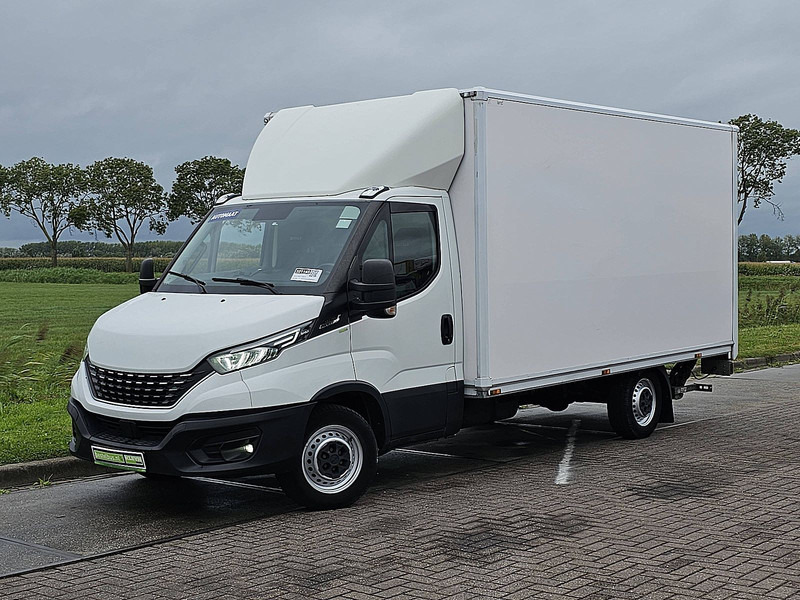 Iveco Daily 35S18 ac automaat EURO6 - Лекотоварен автомобил фургон: снимка 2 Iveco Daily 35S18 ac automaat EURO6 - Лекотоварен автомобил фургон: снимка 2