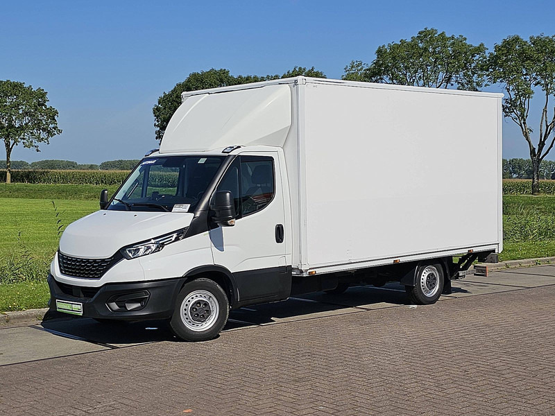 Iveco Daily 35S18 ac automaat EURO6 - Лекотоварен автомобил фургон: снимка 2 Iveco Daily 35S18 ac automaat EURO6 - Лекотоварен автомобил фургон: снимка 2