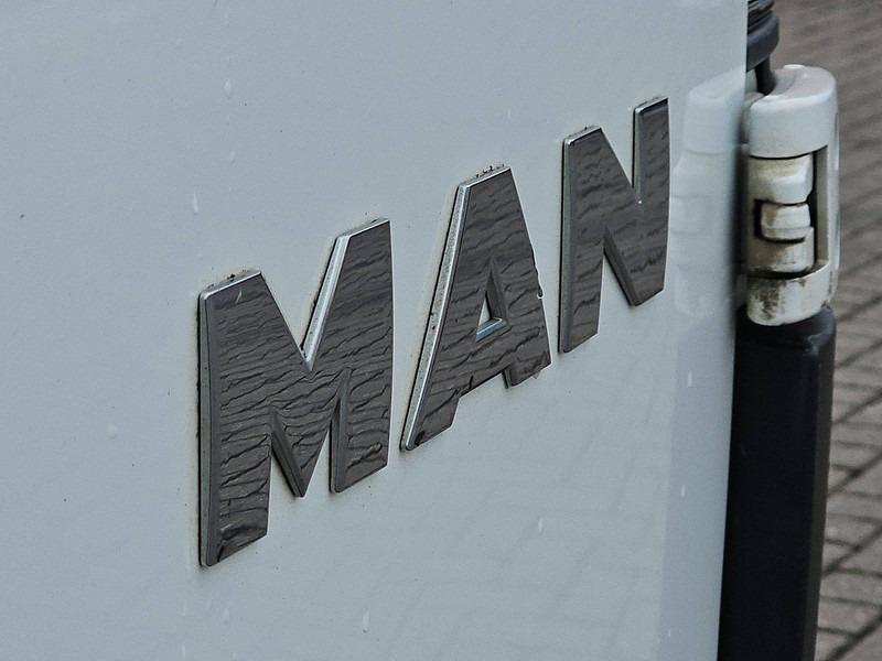 Товарен бус MAN TGE 3.140 schade EURO6: снимка 16