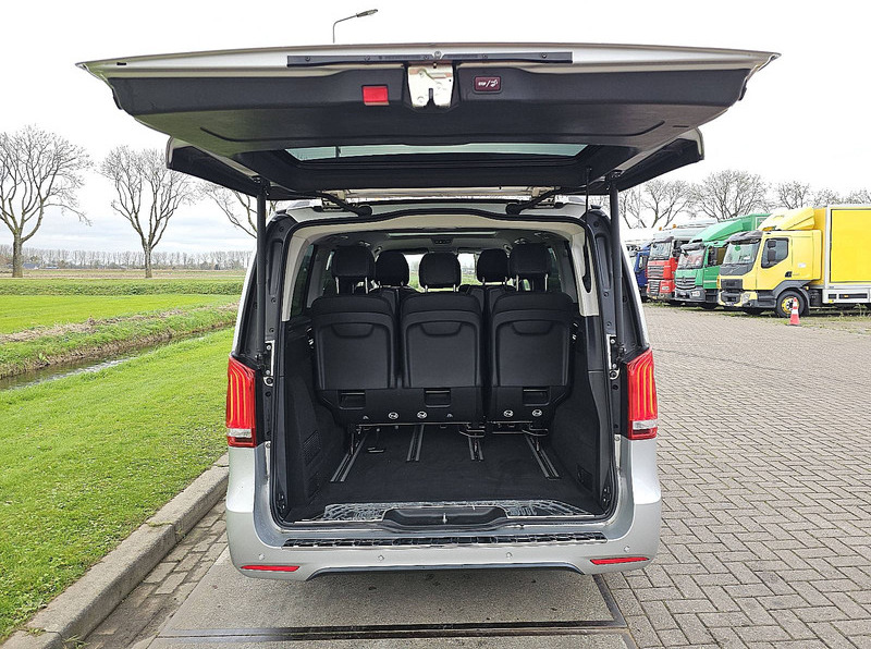 Лизинг на Mercedes-Benz EQV 300 7-Zits Pano Navi L2! Mercedes-Benz EQV 300 7-Zits Pano Navi L2!: снимка 18