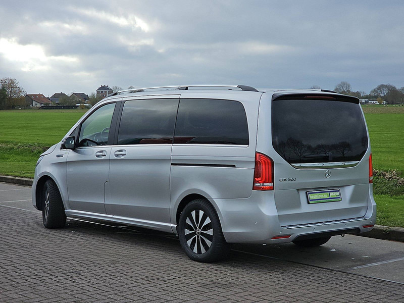 Лизинг на Mercedes-Benz EQV 300 7-Zits Pano Navi L2! Mercedes-Benz EQV 300 7-Zits Pano Navi L2!: снимка 6