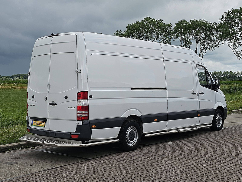 Mercedes-Benz Sprinter 311 L3H2 Koerier Autom! - Товарен бус: снимка 3 Mercedes-Benz Sprinter 311 L3H2 Koerier Autom! - Товарен бус: снимка 3