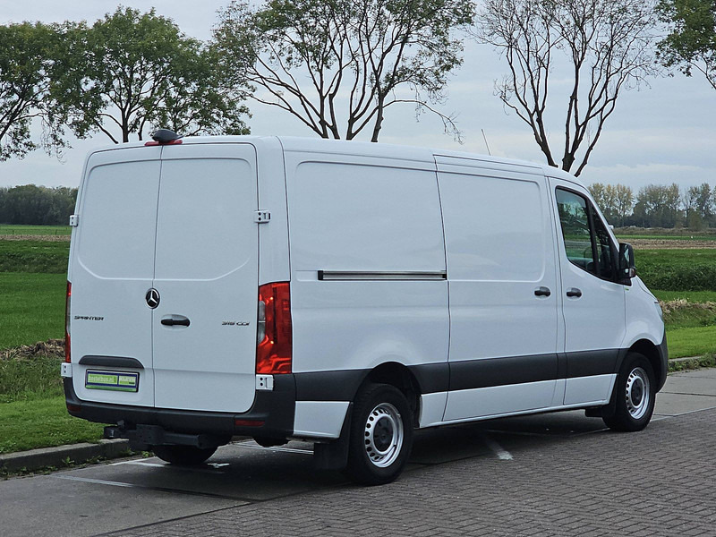 Mercedes-Benz Sprinter 315 L2H1 Mbux10 Trekhaak - Товарен бус: снимка 3 Mercedes-Benz Sprinter 315 L2H1 Mbux10 Trekhaak - Товарен бус: снимка 3