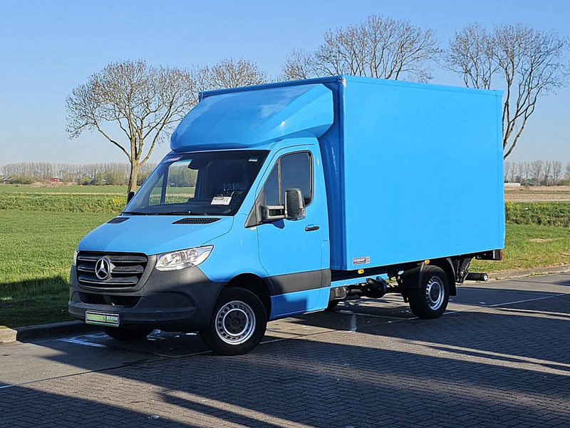 Mercedes-Benz Sprinter 316 Bakwagen Laadklep! - Лекотоварен автомобил фургон: снимка 2 Mercedes-Benz Sprinter 316 Bakwagen Laadklep! - Лекотоварен автомобил фургон: снимка 2
