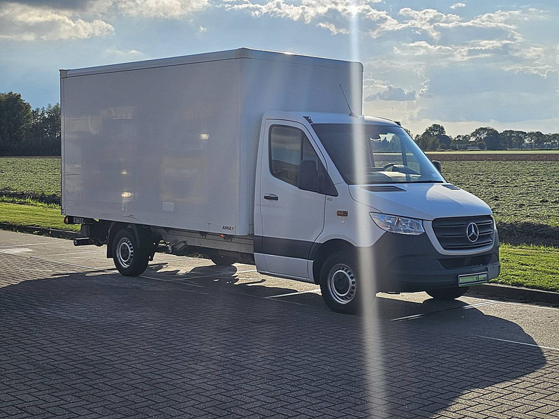 Mercedes-Benz Sprinter 316 Bakwagen Laadklep! - Лекотоварен автомобил фургон: снимка 5 Mercedes-Benz Sprinter 316 Bakwagen Laadklep! - Лекотоварен автомобил фургон: снимка 5