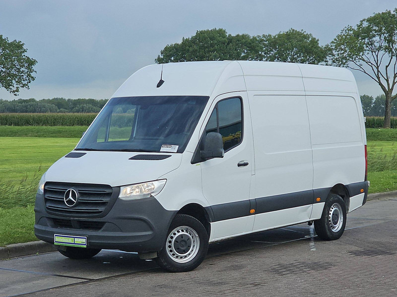 Mercedes-Benz Sprinter 316 CDI L2H2 3.5 ton AHW - Товарен бус: снимка 2 Mercedes-Benz Sprinter 316 CDI L2H2 3.5 ton AHW - Товарен бус: снимка 2