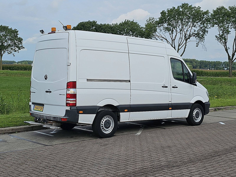 Mercedes-Benz Sprinter 316 ac automaat EURO6 - Товарен бус: снимка 3 Mercedes-Benz Sprinter 316 ac automaat EURO6 - Товарен бус: снимка 3