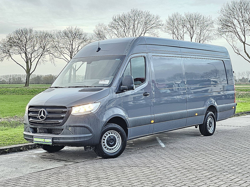 Mercedes-Benz Sprinter 317 AC AUTOMAAT EURO6 - Товарен бус: снимка 2 Mercedes-Benz Sprinter 317 AC AUTOMAAT EURO6 - Товарен бус: снимка 2