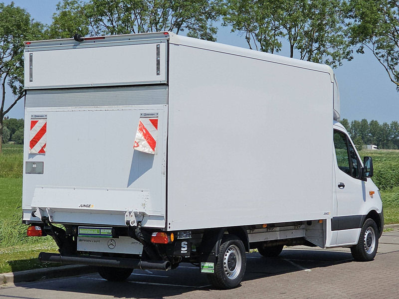 Mercedes-Benz Sprinter 317 Bakwagen Laadklep! - Лекотоварен автомобил фургон: снимка 3 Mercedes-Benz Sprinter 317 Bakwagen Laadklep! - Лекотоварен автомобил фургон: снимка 3