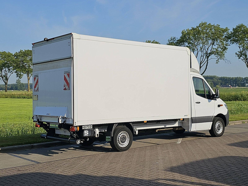 Mercedes-Benz Sprinter 317 Bakwagen Laadklep! - Лекотоварен автомобил фургон: снимка 3 Mercedes-Benz Sprinter 317 Bakwagen Laadklep! - Лекотоварен автомобил фургон: снимка 3