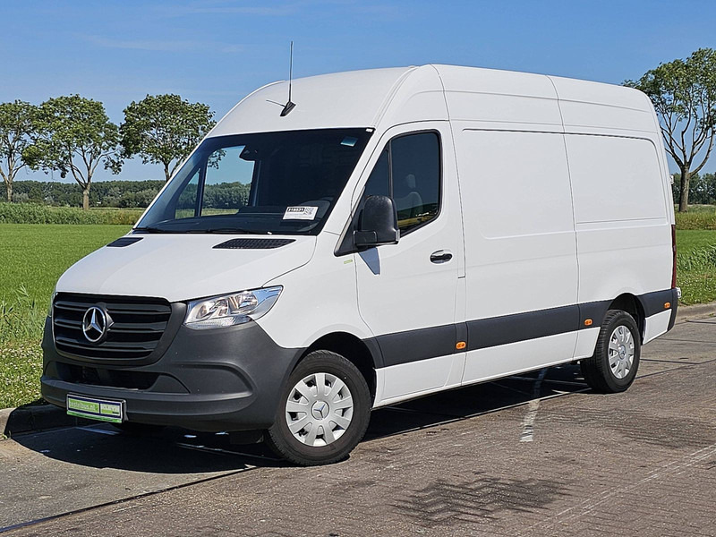 Mercedes-Benz Sprinter 317 L2H2 3.5t-Trekhaak - Товарен бус: снимка 2 Mercedes-Benz Sprinter 317 L2H2 3.5t-Trekhaak - Товарен бус: снимка 2