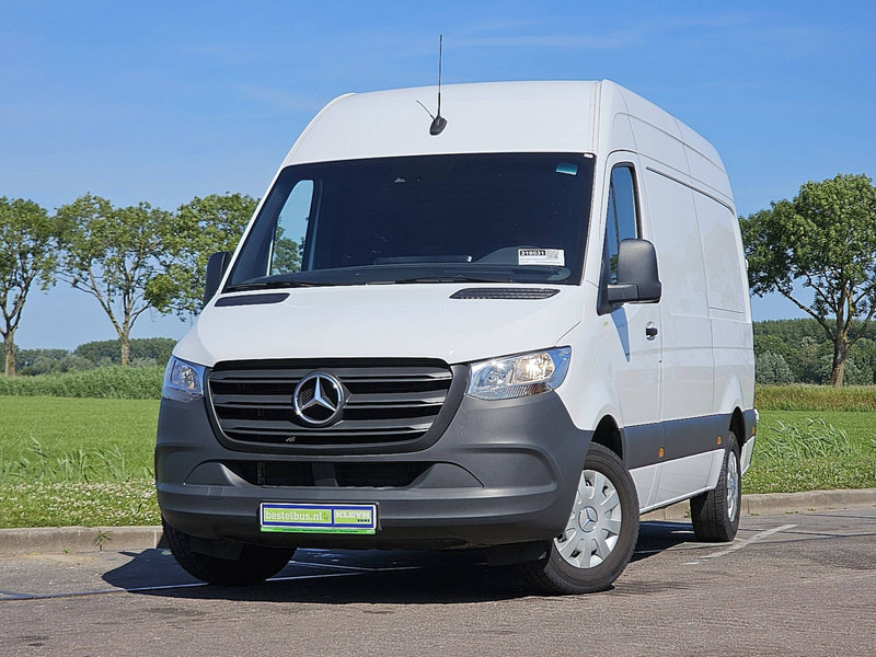 Mercedes-Benz Sprinter 317 L2H2 3.5t-Trekhaak - Товарен бус: снимка 1 Mercedes-Benz Sprinter 317 L2H2 3.5t-Trekhaak - Товарен бус: снимка 1