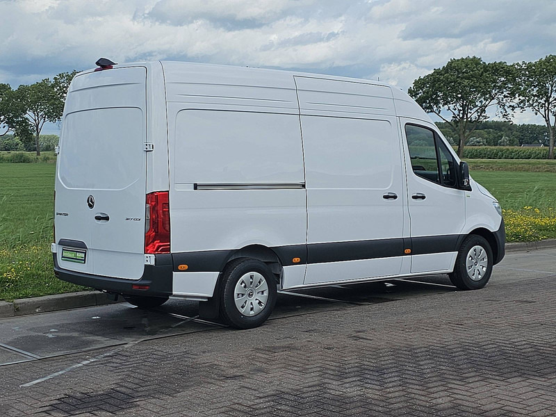 Mercedes-Benz Sprinter 317 L2H2 Koelwagen D/N! - Хладилен бус: снимка 3 Mercedes-Benz Sprinter 317 L2H2 Koelwagen D/N! - Хладилен бус: снимка 3
