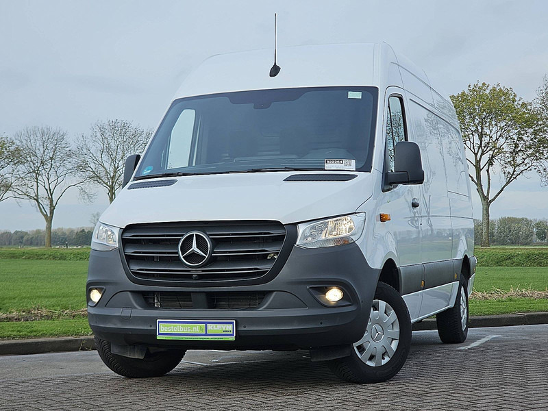 Mercedes-Benz Sprinter 317 L2H2 Mbux Navi RWD! - Товарен бус: снимка 1 Mercedes-Benz Sprinter 317 L2H2 Mbux Navi RWD! - Товарен бус: снимка 1