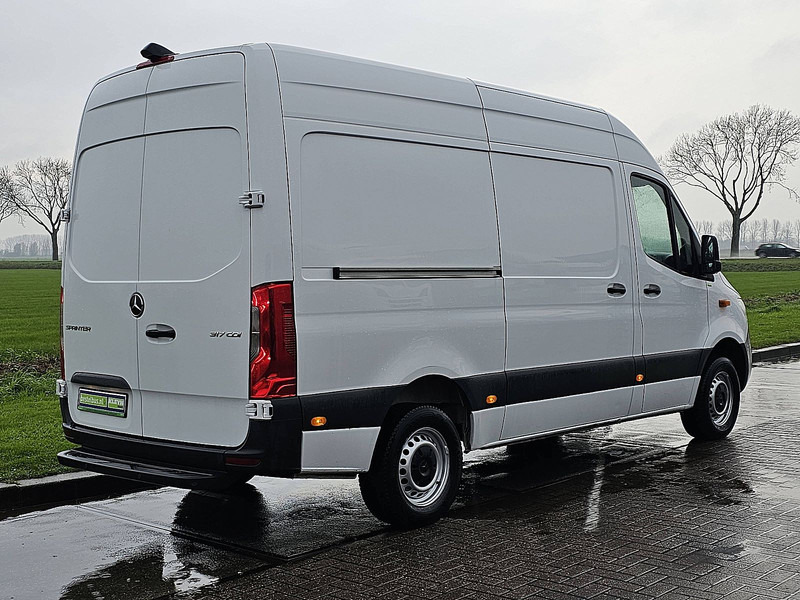 Mercedes-Benz Sprinter 317 L2H2 Mbux Navi RWD! - Товарен бус: снимка 3 Mercedes-Benz Sprinter 317 L2H2 Mbux Navi RWD! - Товарен бус: снимка 3