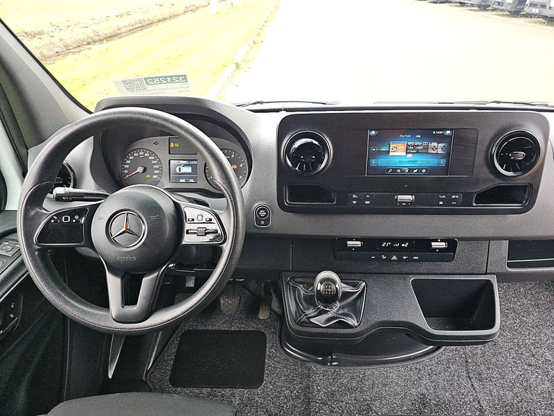 Товарен бус Mercedes-Benz Sprinter 317 L2H2 Navi RWD: снимка 8