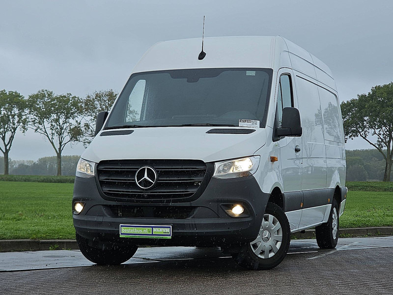 Mercedes-Benz Sprinter 317 L2H2 Navi RWD - Товарен бус: снимка 1 Mercedes-Benz Sprinter 317 L2H2 Navi RWD - Товарен бус: снимка 1