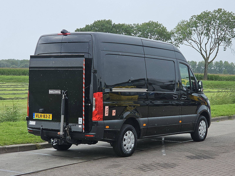 Mercedes-Benz Sprinter 317 laadklep EURO6 - Товарен бус: снимка 3 Mercedes-Benz Sprinter 317 laadklep EURO6 - Товарен бус: снимка 3