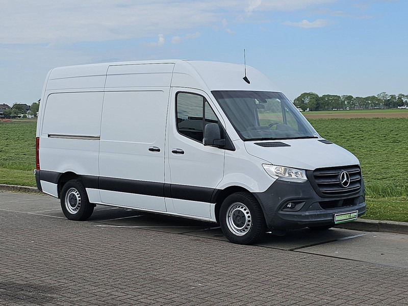 Mercedes-Benz Sprinter 319 3.0 V6 3.5T-Trekhaak - Товарен бус: снимка 5 Mercedes-Benz Sprinter 319 3.0 V6 3.5T-Trekhaak - Товарен бус: снимка 5