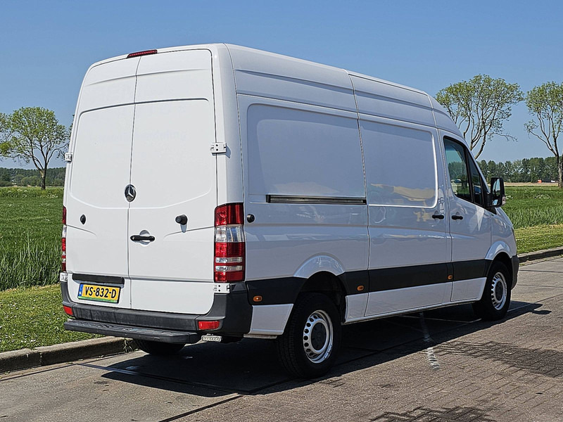 Mercedes-Benz Sprinter 319 AC V6 3.0 LTR EUR6! - Товарен бус: снимка 3 Mercedes-Benz Sprinter 319 AC V6 3.0 LTR EUR6! - Товарен бус: снимка 3