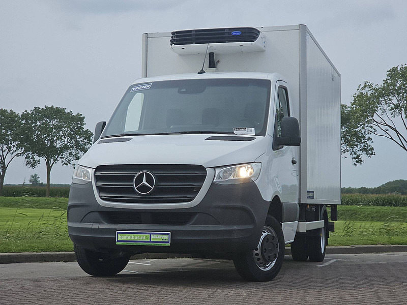 Mercedes-Benz Sprinter 516 CDI FRIGO LAADKLEP - Хладилен бус: снимка 1 Mercedes-Benz Sprinter 516 CDI FRIGO LAADKLEP - Хладилен бус: снимка 1