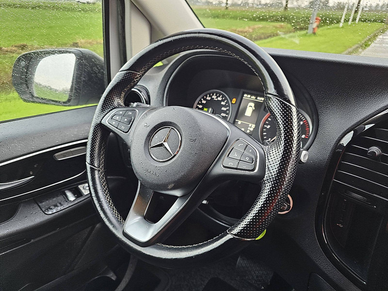 Малък ван Mercedes-Benz Vito 114 L2 Automaat Navi AC!: снимка 10 Малък ван Mercedes-Benz Vito 114 L2 Automaat Navi AC!: снимка 10