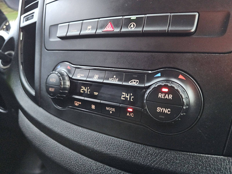 Микробус, Пътнически бус Mercedes-Benz Vito 114 TOURER XL AUT. 8 PL.: снимка 10