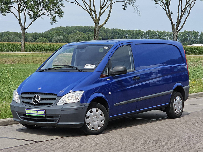 Mercedes-Benz Vito - Малък ван: снимка 2 Mercedes-Benz Vito - Малък ван: снимка 2