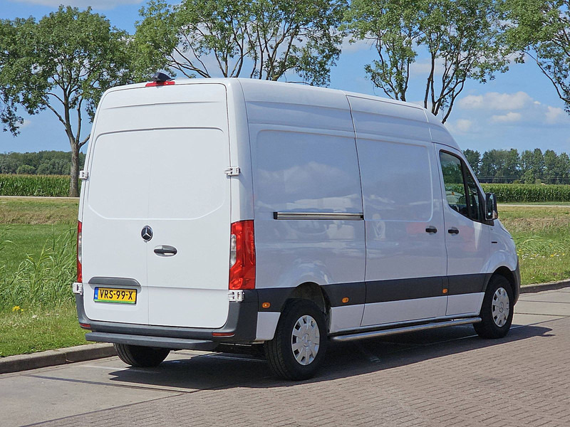 Mercedes-Benz eSprinter L2H2 35 KWH - Товарен бус, Електрически бус: снимка 3 Mercedes-Benz eSprinter L2H2 35 KWH - Товарен бус, Електрически бус: снимка 3