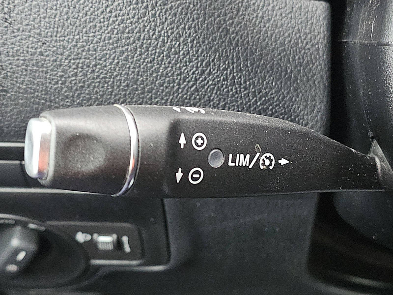 Микробус, Електробус Mercedes-Benz eVito Tourer129 XXL 9p: снимка 14 Микробус, Електробус Mercedes-Benz eVito Tourer129 XXL 9p: снимка 14