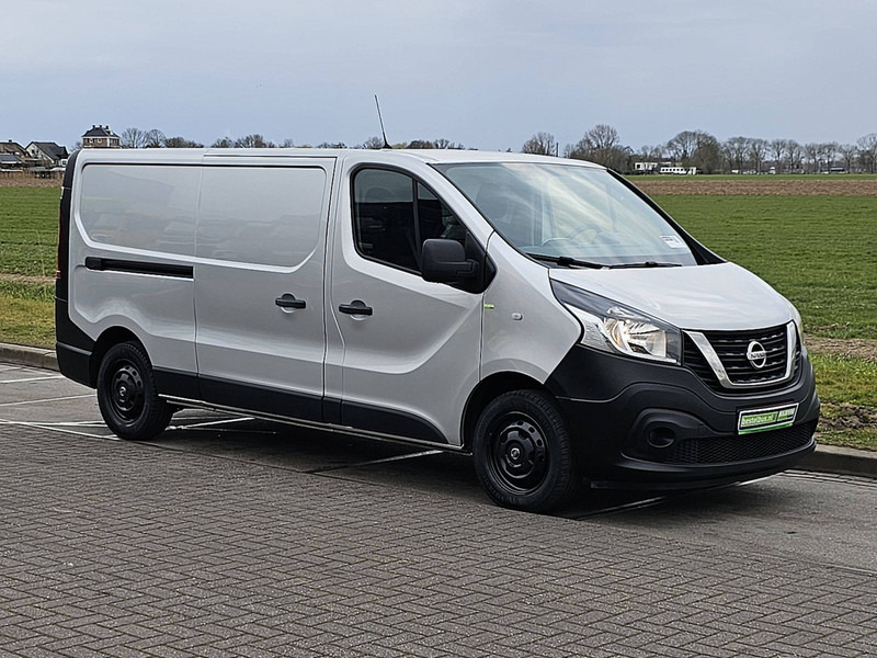 Nissan nv 300 L2H1 Navi Euro6 AC! - Малък ван: снимка 5 Nissan nv 300 L2H1 Navi Euro6 AC! - Малък ван: снимка 5