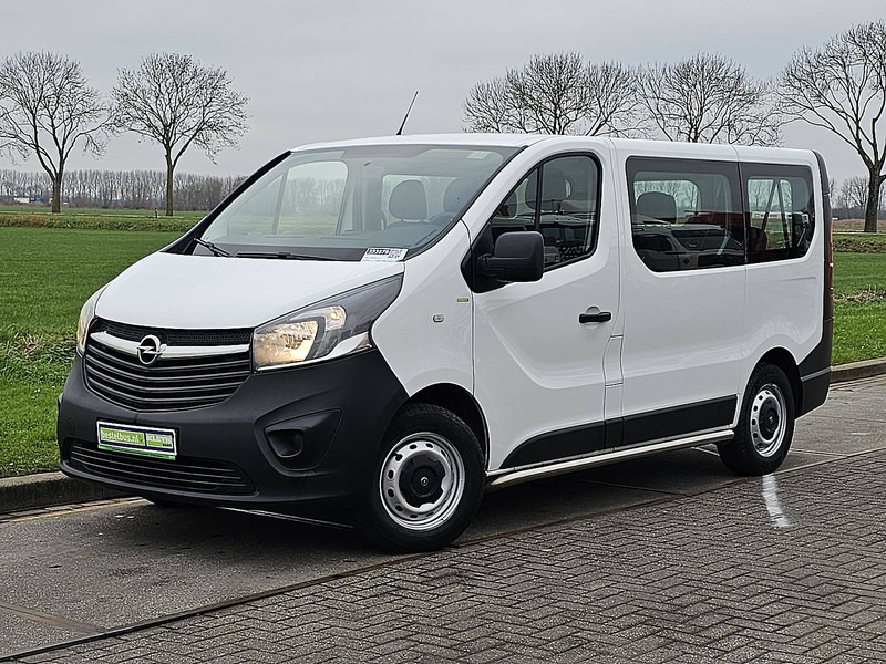 Opel Vivaro 1.6 L1 Combi 9p Airco - Микробус, Пътнически бус: снимка 2 Opel Vivaro 1.6 L1 Combi 9p Airco - Микробус, Пътнически бус: снимка 2