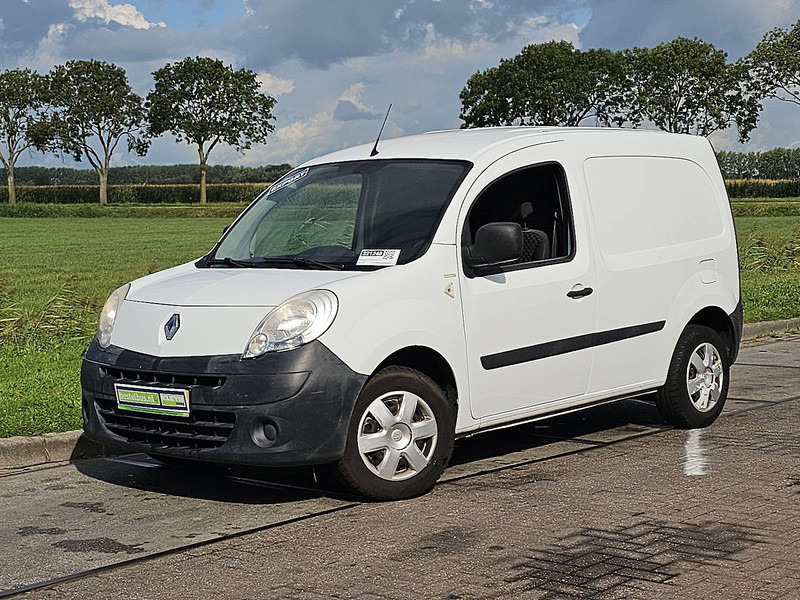 Renault Kangoo 1.5 - Лекотоварен автомобил фургон: снимка 2 Renault Kangoo 1.5 - Лекотоварен автомобил фургон: снимка 2