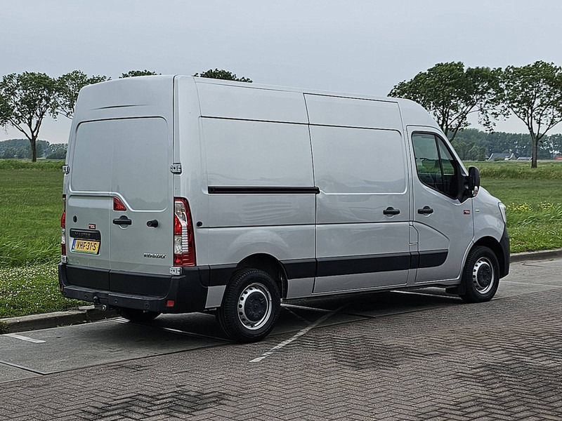 Renault Master 2.3 DCI 150 AUT. L2H2 - Товарен бус: снимка 3 Renault Master 2.3 DCI 150 AUT. L2H2 - Товарен бус: снимка 3