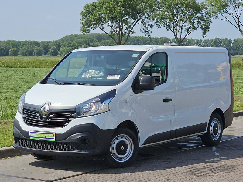 Renault Trafic 1.6 DCI L1H1 Navi Euro6 AC! - Малък ван: снимка 2 Renault Trafic 1.6 DCI L1H1 Navi Euro6 AC! - Малък ван: снимка 2