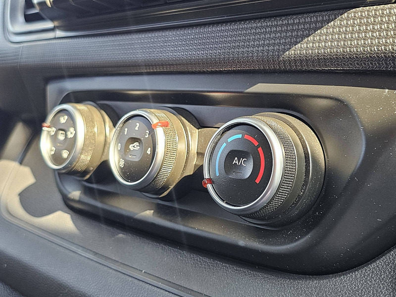 Малък ван Renault Trafic 2.0 DCI L2H1 Navi Euro6 AC!: снимка 10