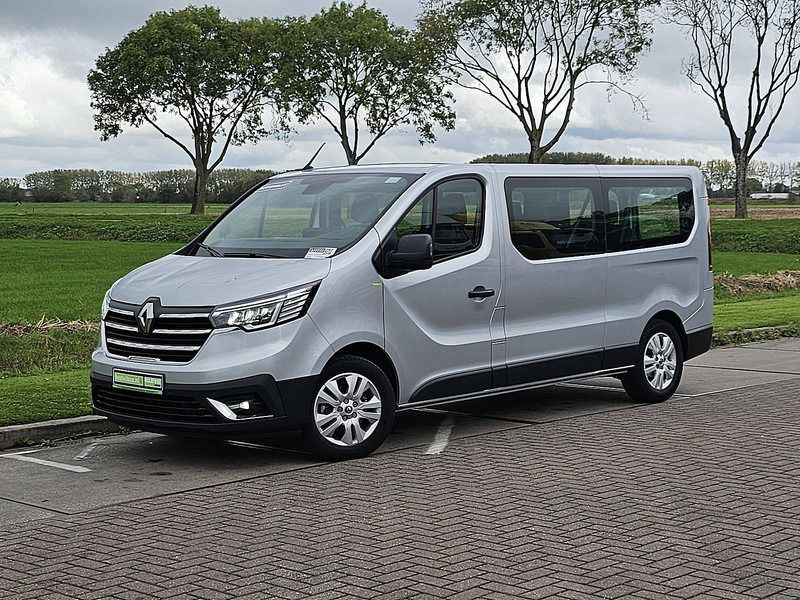 Renault Trafic 2.0 DCI ac aut. 8 pers EURO6 - Микробус, Пътнически бус: снимка 2 Renault Trafic 2.0 DCI ac aut. 8 pers EURO6 - Микробус, Пътнически бус: снимка 2