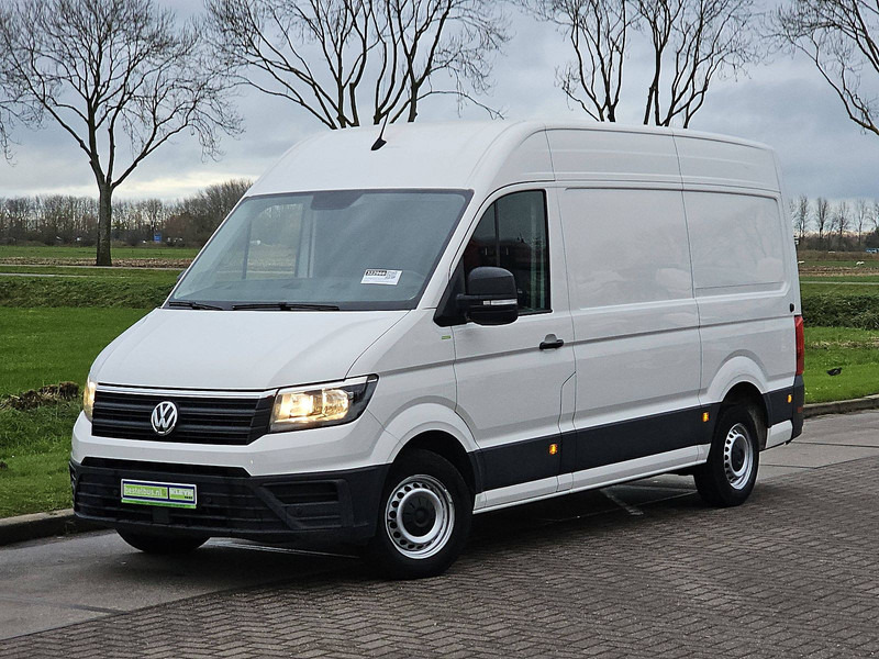 Volkswagen Crafter 2.0 TDI 177 AUT. L3H3 - Товарен бус: снимка 2 Volkswagen Crafter 2.0 TDI 177 AUT. L3H3 - Товарен бус: снимка 2