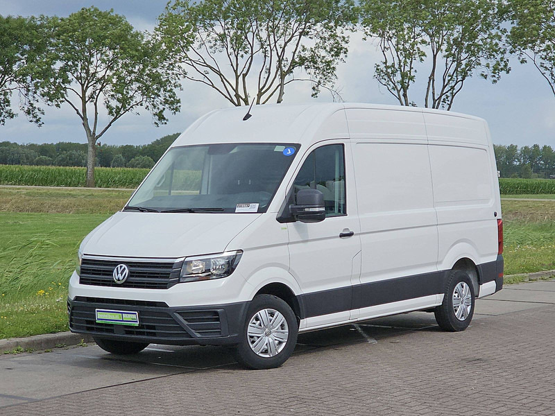 Volkswagen Crafter 2.0 ac EURO6 - Малък ван: снимка 2 Volkswagen Crafter 2.0 ac EURO6 - Малък ван: снимка 2