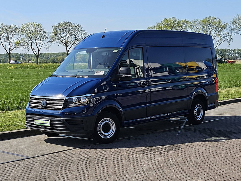 Volkswagen Crafter 30 2.0 ac EURO6 - Малък ван: снимка 2 Volkswagen Crafter 30 2.0 ac EURO6 - Малък ван: снимка 2