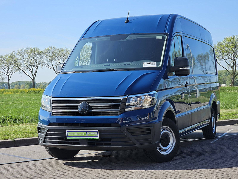 Volkswagen Crafter 30 2.0 ac EURO6 - Малък ван: снимка 1 Volkswagen Crafter 30 2.0 ac EURO6 - Малък ван: снимка 1