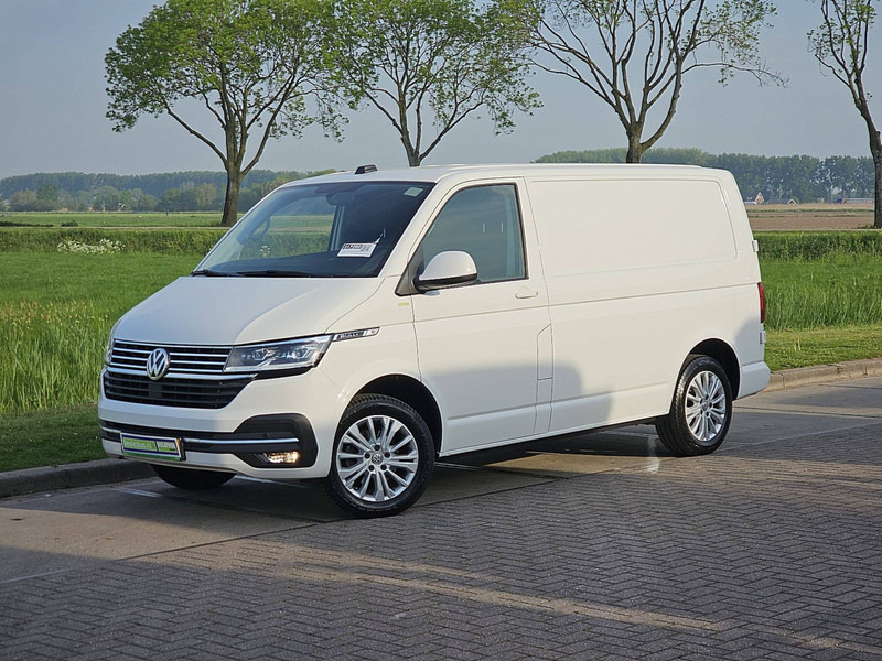 Volkswagen Transporter 2.0 TDI L1H1 BULLI LED NAP! - Малък ван: снимка 2 Volkswagen Transporter 2.0 TDI L1H1 BULLI LED NAP! - Малък ван: снимка 2