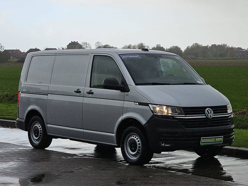 Volkswagen Transporter 2.0 TDI ac automaat EURO6 - Лекотоварен автомобил фургон: снимка 5 Volkswagen Transporter 2.0 TDI ac automaat EURO6 - Лекотоварен автомобил фургон: снимка 5