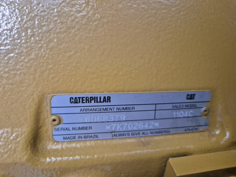 Caterpillar 3054C DITAAC Engine + Radiator - Двигател за Промишлено оборудване: снимка 3 Caterpillar 3054C DITAAC Engine + Radiator - Двигател за Промишлено оборудване: снимка 3