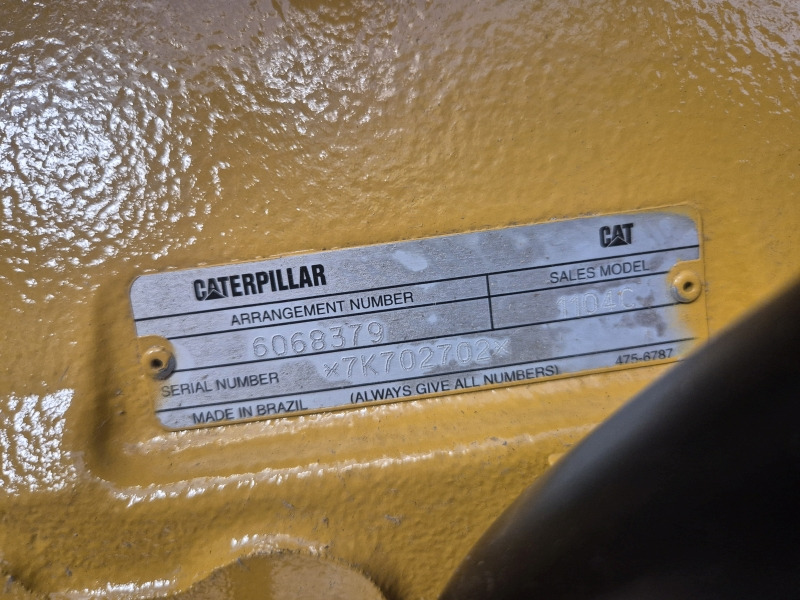 Caterpillar 3054C DITAAC Engine + Radiator - Двигател за Промишлено оборудване: снимка 3 Caterpillar 3054C DITAAC Engine + Radiator - Двигател за Промишлено оборудване: снимка 3