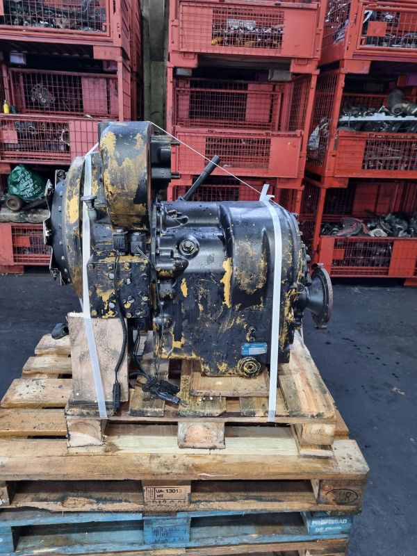 Dana Spicer 13.5HR32412-636 Gearbox - Скоростна кутия: снимка 4 Dana Spicer 13.5HR32412-636 Gearbox - Скоростна кутия: снимка 4