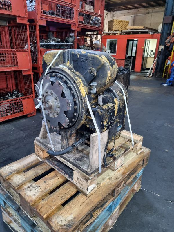 Dana Spicer 13.5HR32412-636 Gearbox - Скоростна кутия: снимка 1 Dana Spicer 13.5HR32412-636 Gearbox - Скоростна кутия: снимка 1