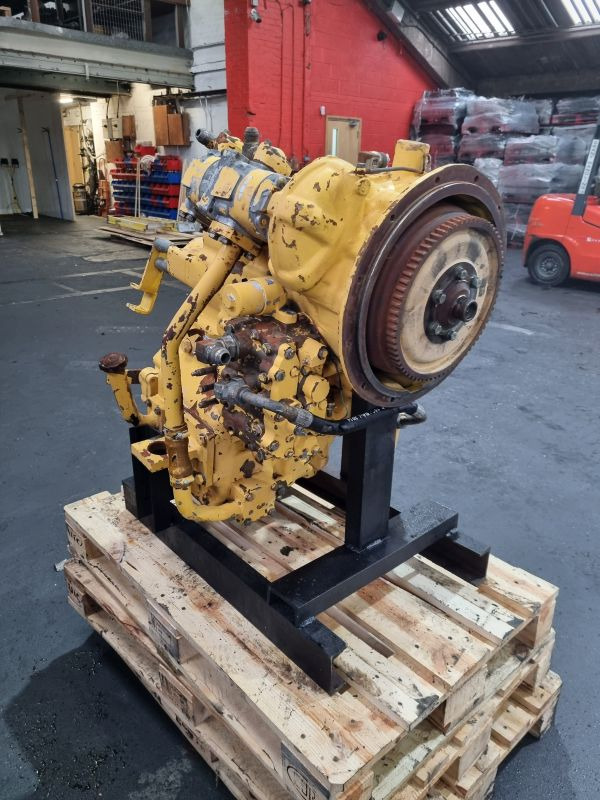 Komatsu 714-16-20002 Gearbox (Plant) - Скоростна кутия за Строителна техника: снимка 1 Komatsu 714-16-20002 Gearbox (Plant) - Скоростна кутия за Строителна техника: снимка 1