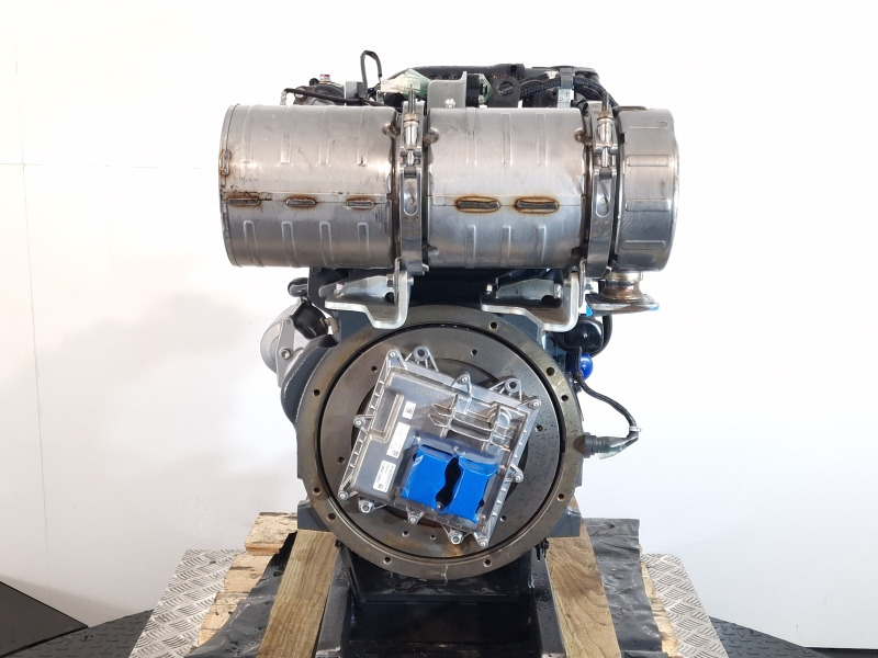 Kubota V2403-CR-T-EF02 New Engine (Plant) - Двигател за Строителна техника: снимка 4 Kubota V2403-CR-T-EF02 New Engine (Plant) - Двигател за Строителна техника: снимка 4